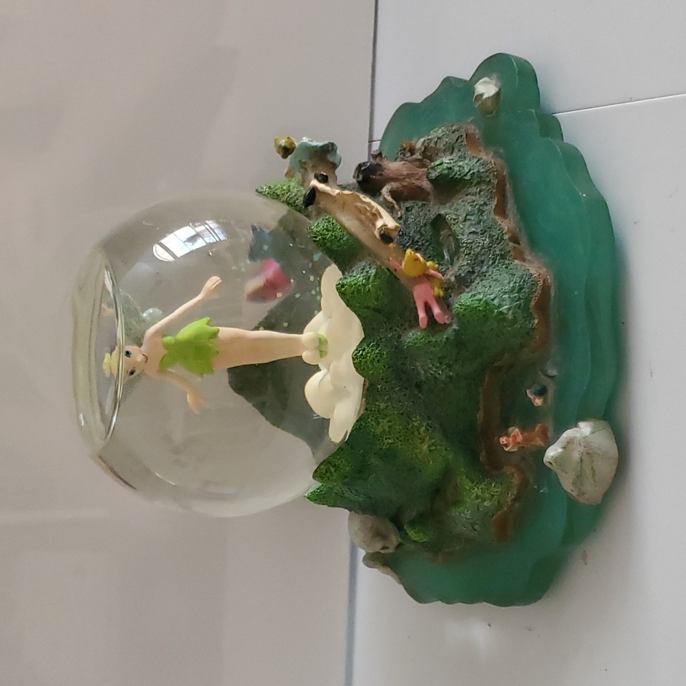 Rare Disney Peter Pan Tinkerbell YOU CAN FLY Musical Snow Globe Neverland Broken